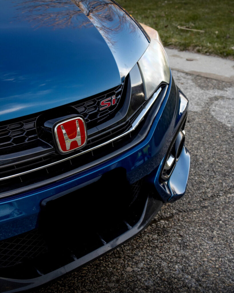 Blue 2012 Honda Civic Si - Front Bumper Half Close after Mobile Detailing